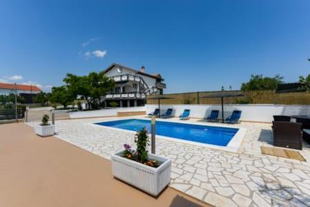 Villa Luka Donje Rastane Dış mekan fotoğraf